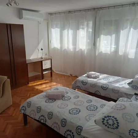 Dali Apartment *